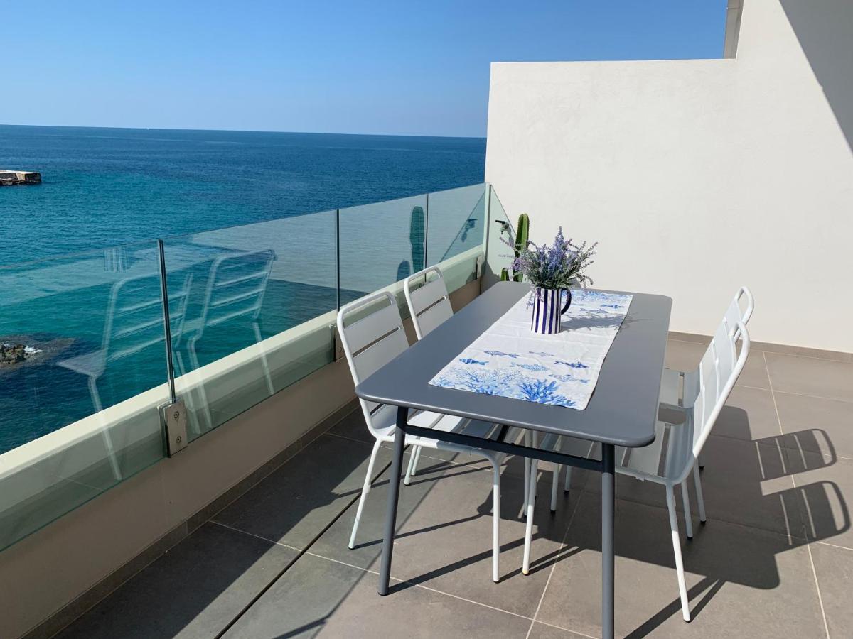 Ferienwohnung Fly On The Sea Monopoli Exterior foto